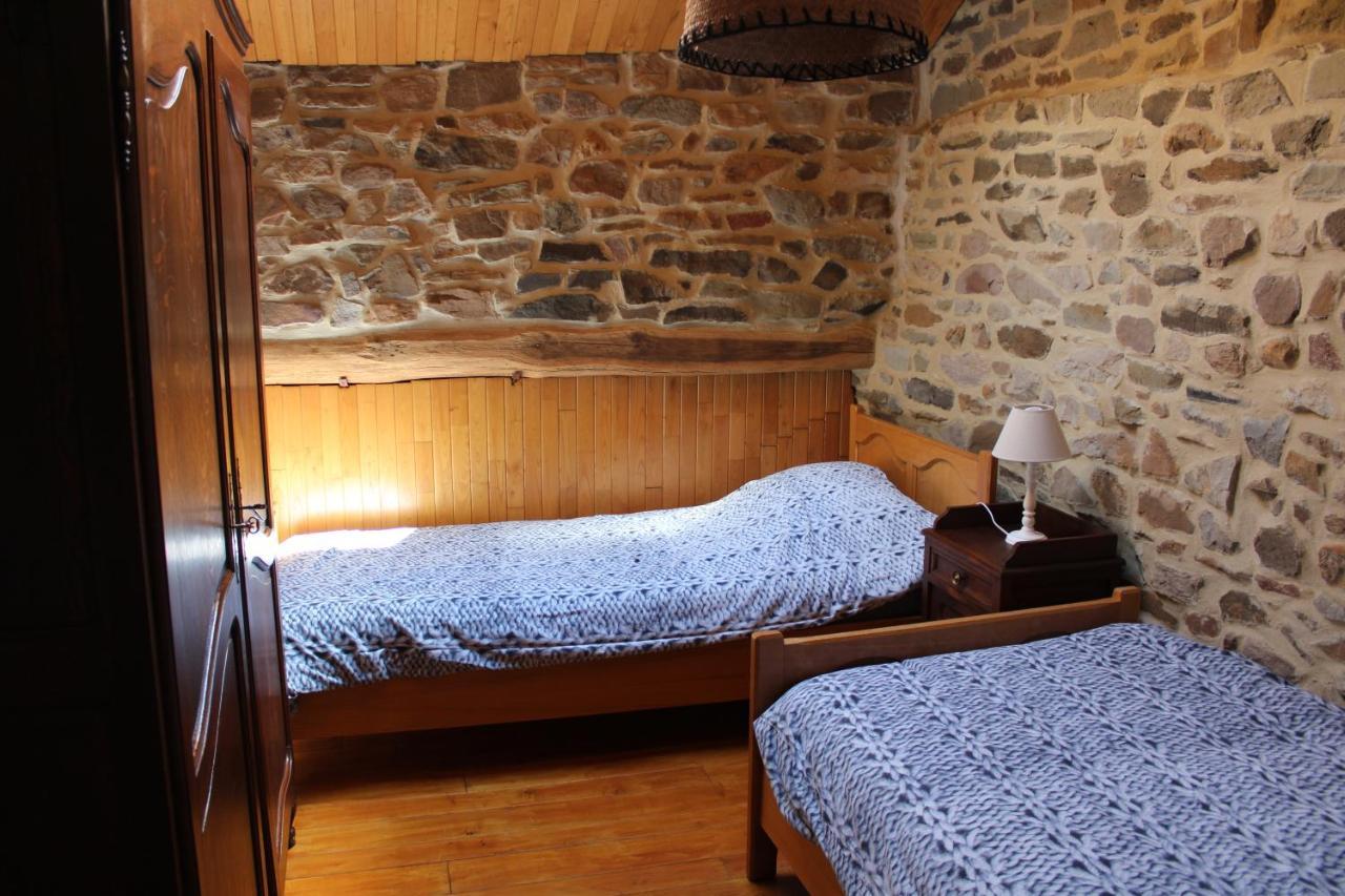 Aux Hetres Pourpres Villa Amonines Bagian luar foto
